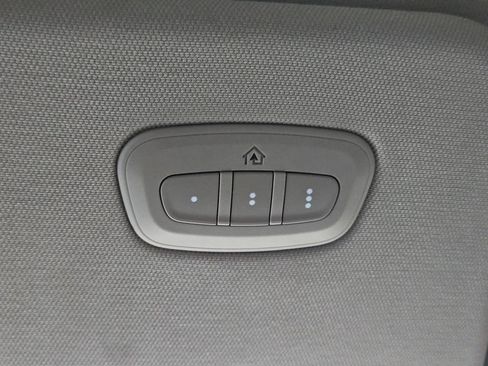 Used 2020 RAM 1500 Laramie image 18