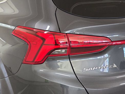 Used 2022 Hyundai Santa Fe Limited FWD image 33