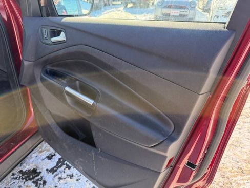 Used 2016 Ford Escape SE image 27