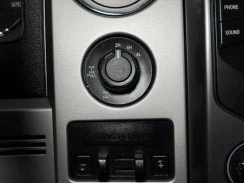 Used 2014 Ford F150 FX4 w/ Equipment Group 401A Mid AWD/4WD image 31