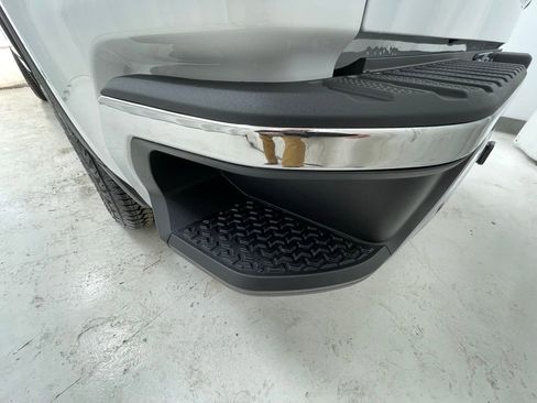 New 2026 GMC Sierra 1500 Pro w/ X31 Off-Road Package image 6