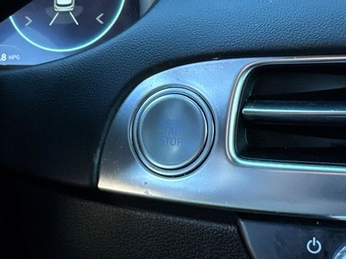 Used 2023 Hyundai Palisade Calligraphy image 31