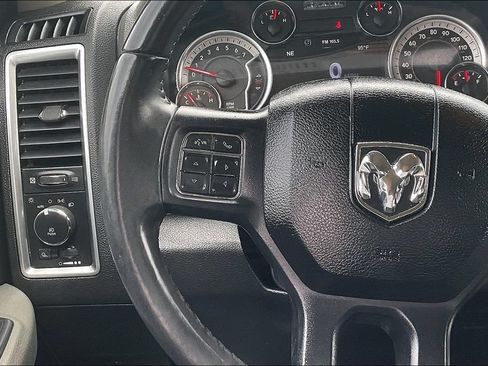 Used 2018 RAM 1500 Big Horn AWD/4WD image 16