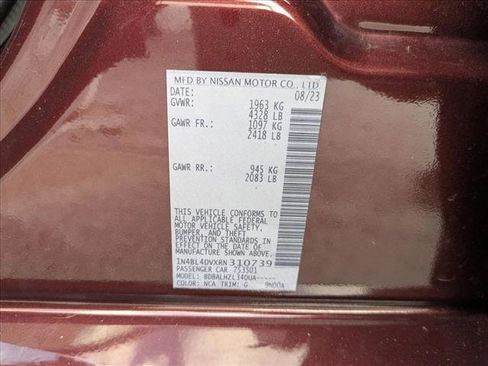 Used 2024 Nissan Altima 2.5 SV FWD image 24