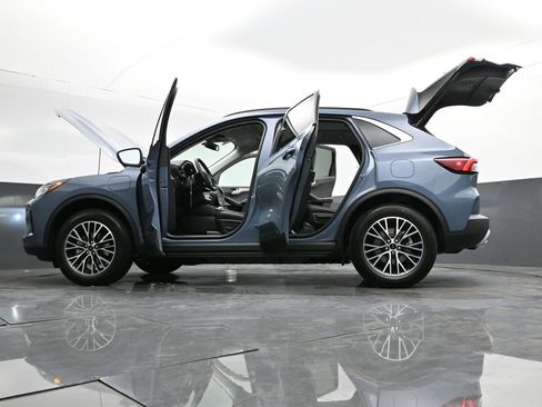 New 2024 Ford Escape PHEV w/ PHEV Premium Package image 33