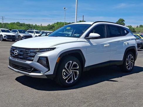 New 2026 Hyundai Tucson SEL Plus AWD/4WD image 2