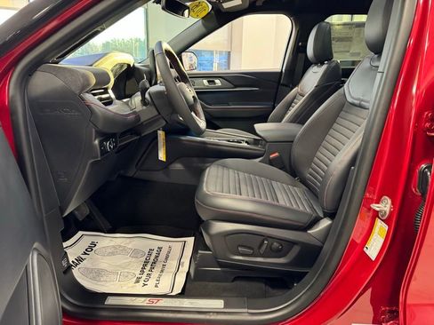 New 2026 Ford Explorer ST-Line w/ ST-Line Street Pack AWD/4WD image 14