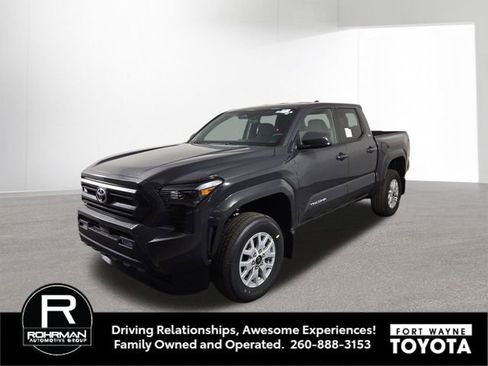 New 2026 Toyota Tacoma SR5 AWD/4WD image 2