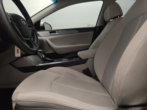 Used 2017 Hyundai Sonata SE image 17