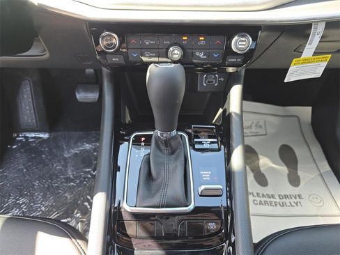 New 2026 Jeep Compass Limited image 14