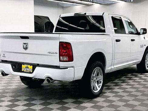 Used 2018 RAM 1500 Express w/ Express Value Package image 12