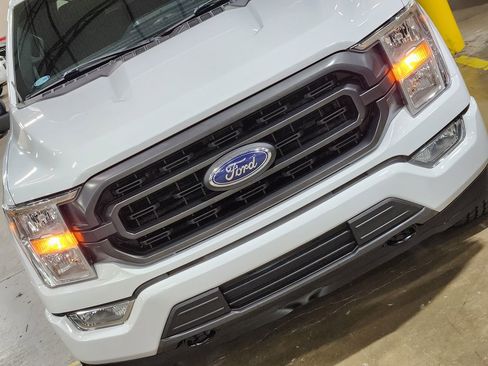 Used 2021 Ford F150 XLT w/ Equipment Group 301A Mid AWD/4WD image 19