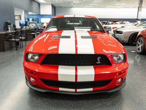 Used 2007 Ford Mustang Shelby GT500 RWD image 2