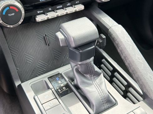 Used 2024 Toyota Tacoma SR image 16