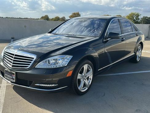 Used 2011 Mercedes-Benz S 550 image 9