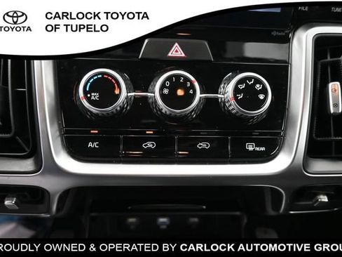 Used 2022 Kia Sorento LX FWD image 14