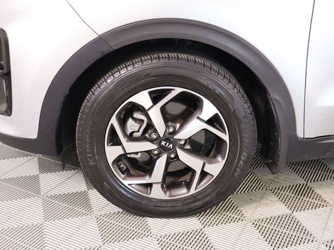 Used 2022 Kia Sportage LX FWD image 16