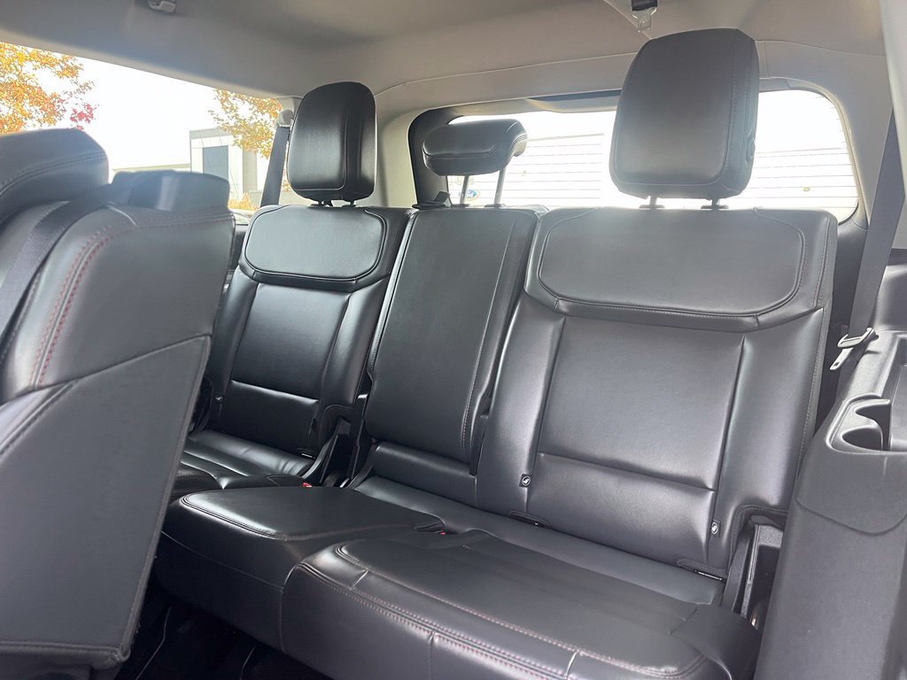Used 2025 Ford Expedition Max Active AWD/4WD image 17