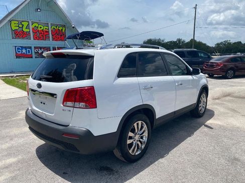 Used 2011 Kia Sorento EX w/ Premium Pkg FWD image 7