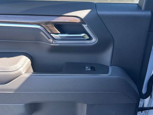 New 2025 Chevrolet Silverado 1500 LT w/ Safety Package image 18