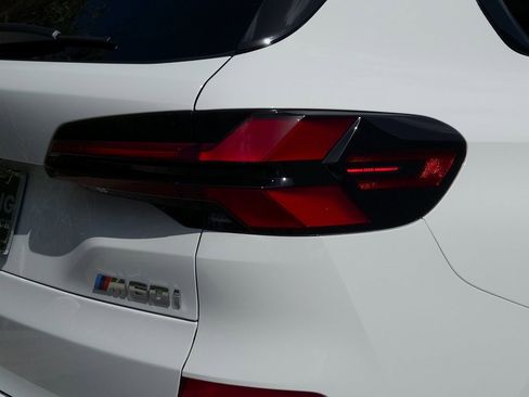 New 2026 BMW X5 M60i w/ Executive Package image 7
