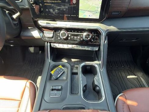 New 2026 GMC Sierra 3500 Denali Ultimate AWD/4WD image 24