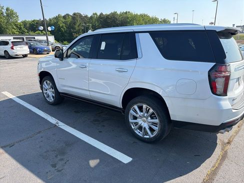 Used 2024 Chevrolet Tahoe High Country w/ Advanced Technology Package AWD/4WD image 3
