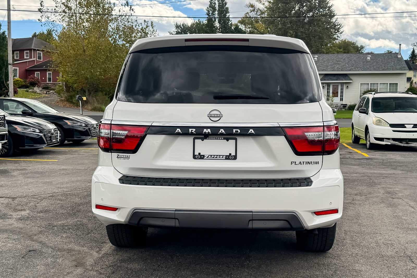 Certified 2023 Nissan Armada Platinum w/ Captain's Chairs Package AWD/4WD image 4
