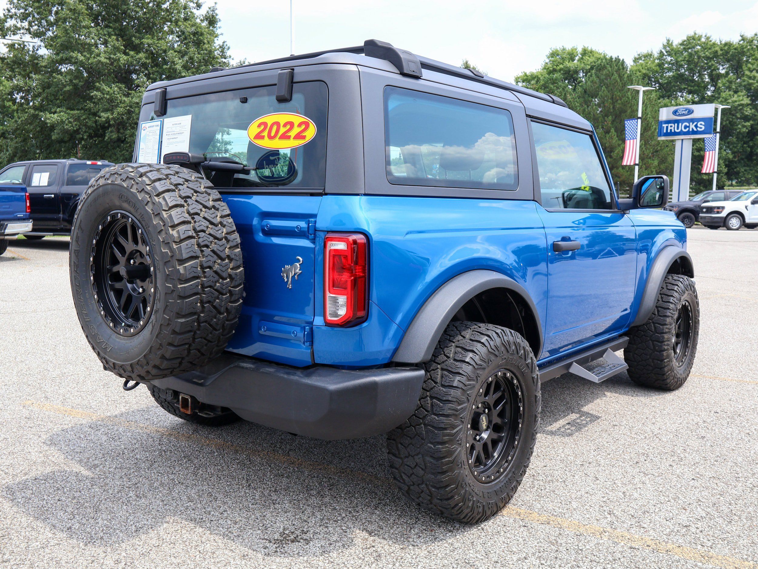 Used 2022 Ford Bronco 2-Door AWD/4WD image 5