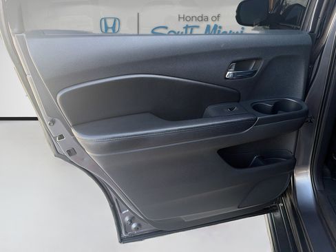 Used 2016 Honda Pilot EX-L image 25