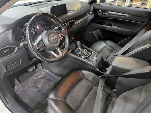 Used 2018 MAZDA CX-5 Touring w/ Preferred Equipment Package image 11