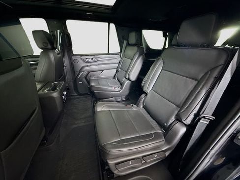 Used 2021 GMC Yukon Denali w/ Denali Premium Package AWD/4WD image 26