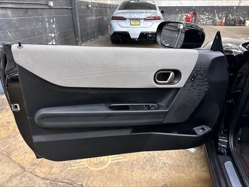 Used 2025 MINI Cooper S FWD image 25