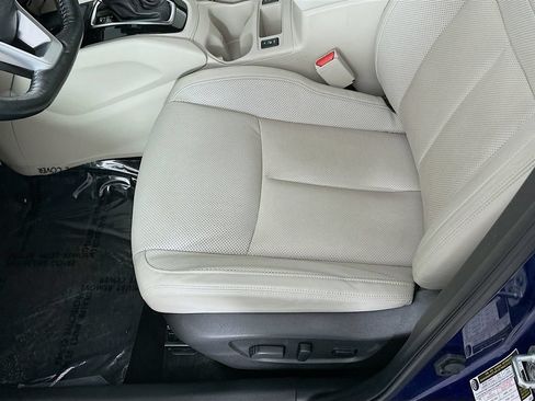 Used 2021 Nissan Rogue Sport SL FWD image 28