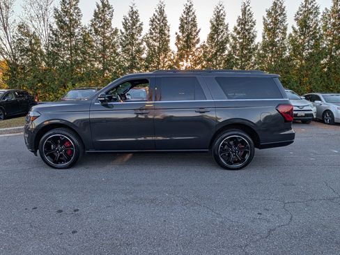 Used 2022 Ford Expedition Max Limited image 6