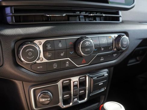 New 2026 Jeep Wrangler Unlimited Sport image 15