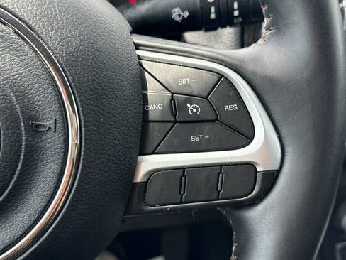 Used 2020 Jeep Compass Limited AWD/4WD image 33