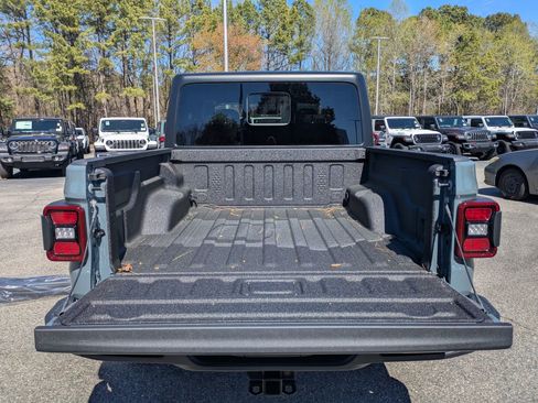 New 2026 Jeep Gladiator Mojave AWD/4WD image 23