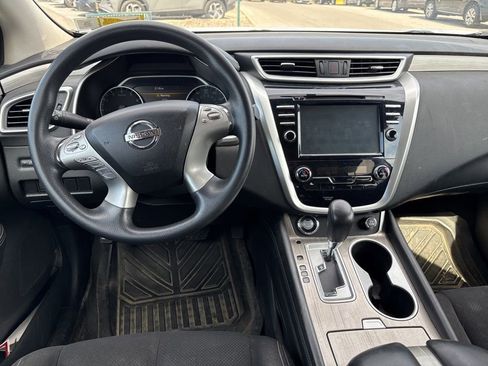 Used 2017 Nissan Murano S w/ Navigation Package image 13