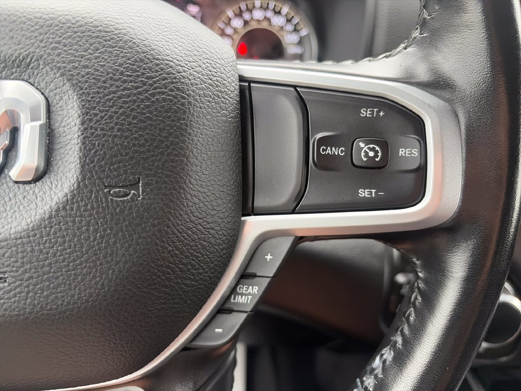 Used 2022 RAM 1500 Big Horn AWD/4WD image 34