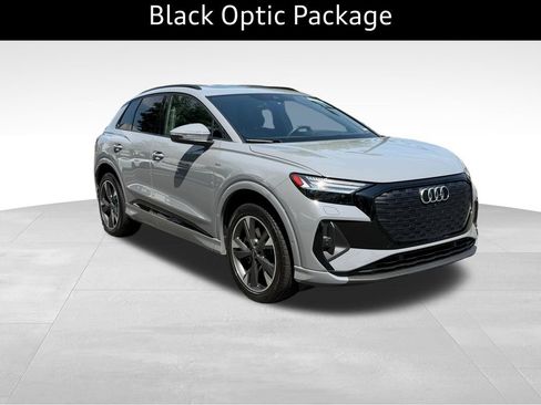 Used 2023 Audi Q4 e-tron Prestige w/ Black Optic Package AWD/4WD image 4