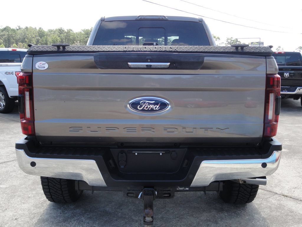 Used 2019 Ford F250 Lariat w/ Chrome Package AWD/4WD image 4
