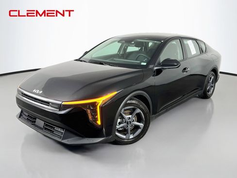 Used 2025 Kia K4 FWD image 1