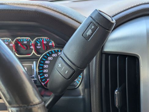 Used 2018 GMC Sierra 1500 SLT AWD/4WD image 23