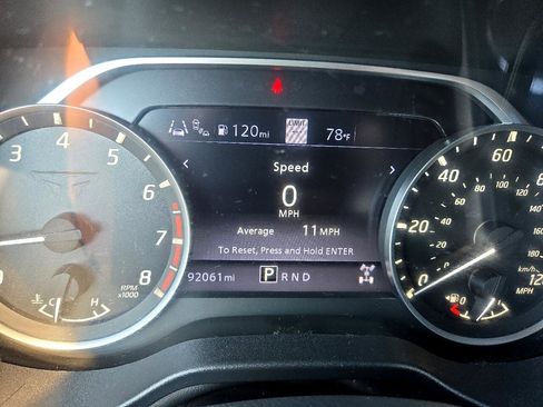 Used 2020 Nissan Titan Platinum Reserve image 25