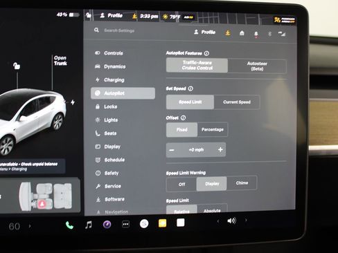 Used 2021 Tesla Model Y Long Range image 16
