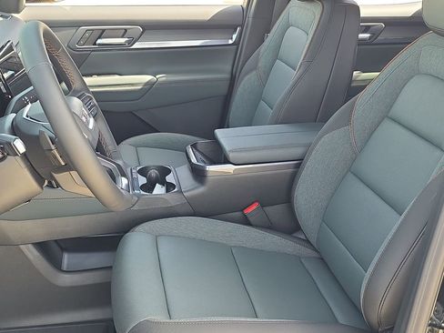 New 2026 GMC Terrain AT4 w/ Convenience Package III image 23