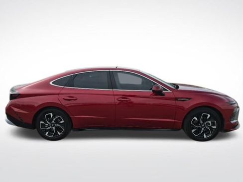 Used 2025 Hyundai Sonata SEL AWD/4WD image 4