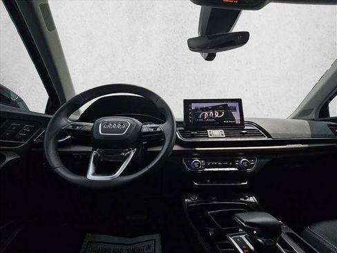Certified 2023 Audi Q5 2.0T Premium Plus AWD/4WD image 16