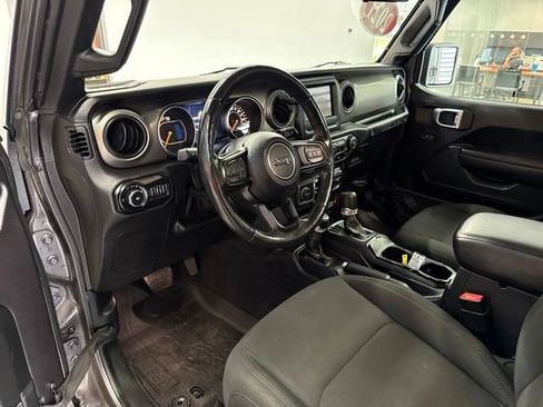 Used 2021 Jeep Wrangler Unlimited Sport AWD/4WD image 27